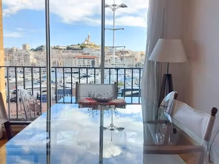 bail mobilite -t3 meublé 80 m² – vue exceptionnelle vieux-port – toutes charges comprises