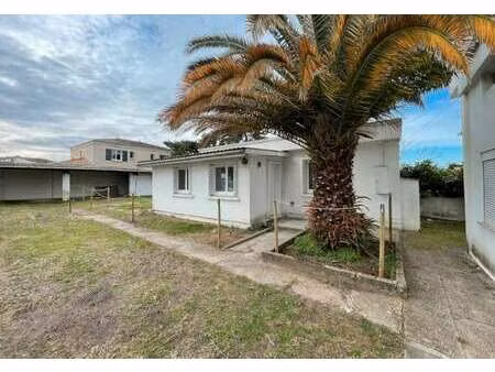 location maison à eysines (33320) : à louer / 40m² eysines