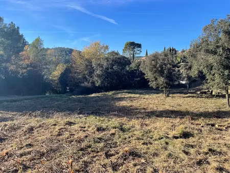 vente terrain 1244 m² à taradeau (83460)  149 500 €