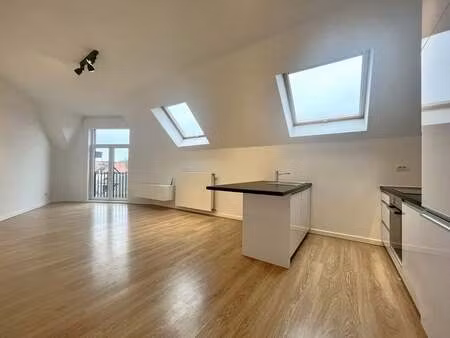 appartement à louer à deurne € 895 (ll24m) - abricasa | zimmo