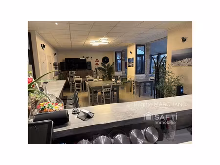 vente locaux professionnels 5 pièces 220 m² à freycenet-la-tour (43150)  60 000 €