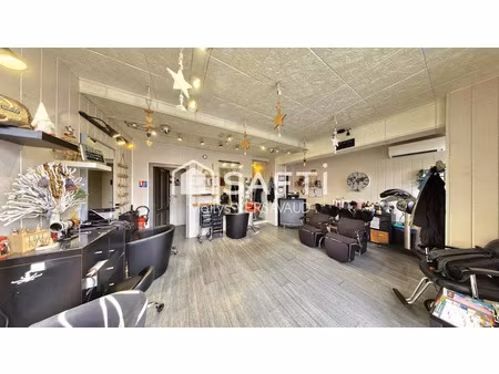 vente locaux professionnels 2 pièces 65 m² à saint-laurent-d'arce (33240)  30 000 €