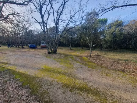 vente terrain 1200 m² à uzès (30700)  205 000 €