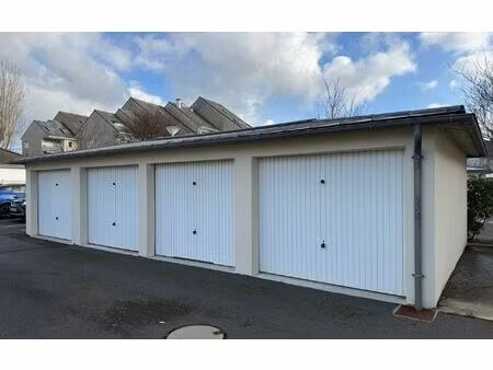 location stationnement  15 m² t- à cabourg  130 €