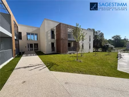 location meublée appartement 2 pièces 42.21 m² à camblanes-et-meynac (33360)  774 €