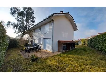 maison saint-genis-pouilly 112.5 m² t-4 à vendre  590 000 €