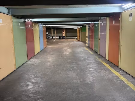 vente parking à saint-etienne (42000)  70 000 €