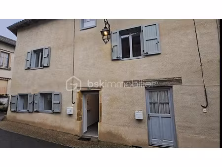 vente immeuble 10 pièces 245 m² à balbigny (42510)  145 000 €