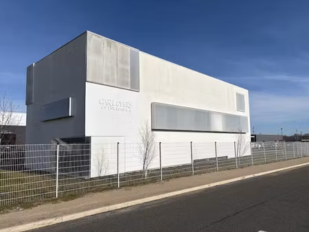 vente immeuble 800 m² à nogent-le-phaye (28630)  1 680 000 €