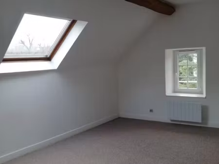 location appartement 2 pièces 31 m² à la houssaye-en-brie (77610)  625 €