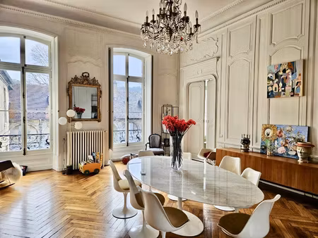 appartement de charme au coeur du vieux besançon