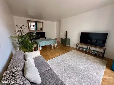 faubourg de l’arche – 3p 68 m² – 5ᵉ étage – balcon – parking – refait à neuf