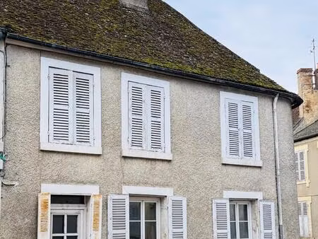 maison de ville ou immeuble de rapport bon rendement sup à 10%