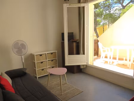 pinede - studio mezzanine avec parking