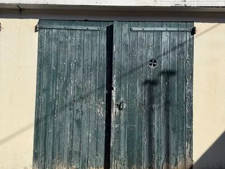 garage box à vendre proche centre ville oyonnax