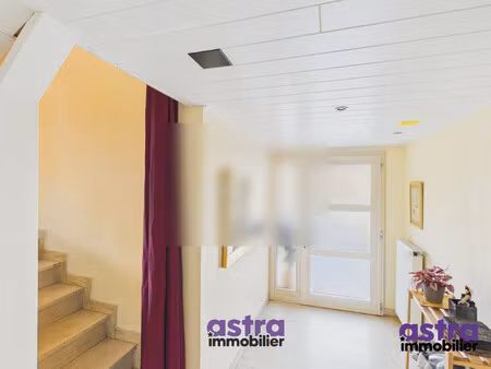 maison individuelle de charme avec jardin et piscine