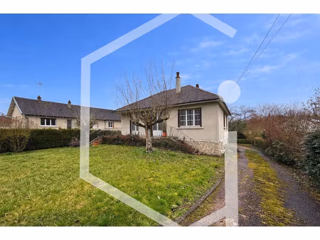 à pied des commodités maison 3 chambres avec sous-sol compl