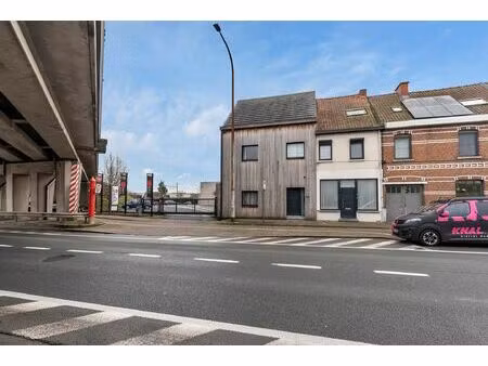 ruime halfopen bebouwing te koop in deinze