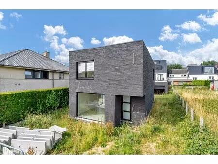 nieuwbouwwoning op een rustige locatie in heldergem
