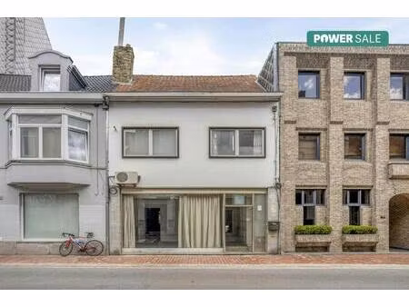 te renoveren handelspand met woonst te koop in roeselare