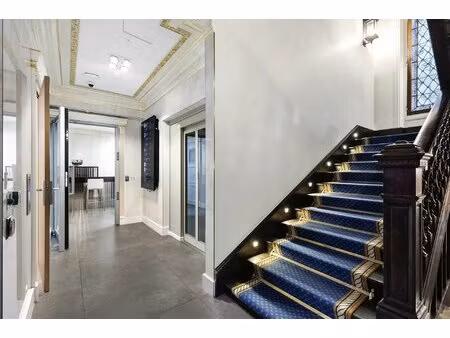 paris 8th district – a magnificent private mansion fitted as offices with id 2886651276