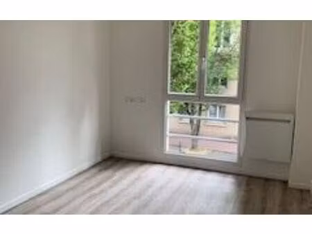 appartement noisy-le-grand 18.02 m² t-2 à vendre  110 000 €