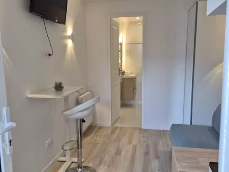 location meublée appartement 1 pièce 14 m² à bagneux (92220)  770 €