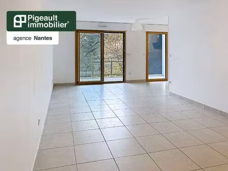 location appartement 4 pièces à nantes (44000) : à louer 4 pièces / 95m² nantes