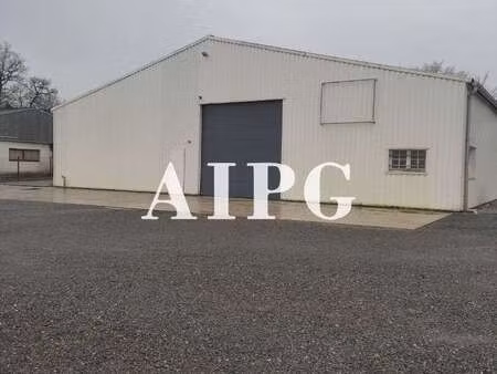 location bureaux et commerces à gouarec (22570) : à louer / 350m² gouarec