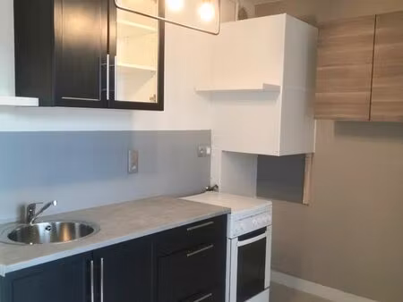 t1 lumineux 38m2 8ème étage - vue panoramique