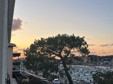 recherche urgence studio/t2