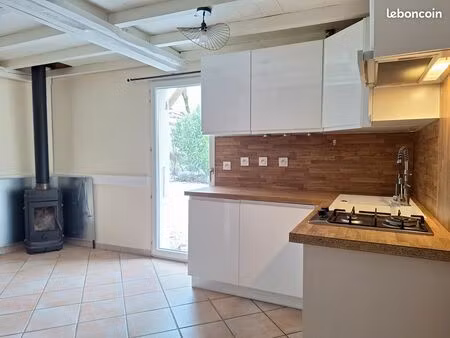 appartement avec devant de porte