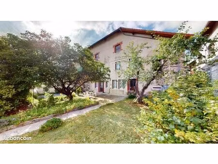 ferme 6 pièces 216 m²