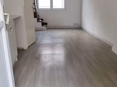 appartement 1 chambre en duplex  avec terrasse