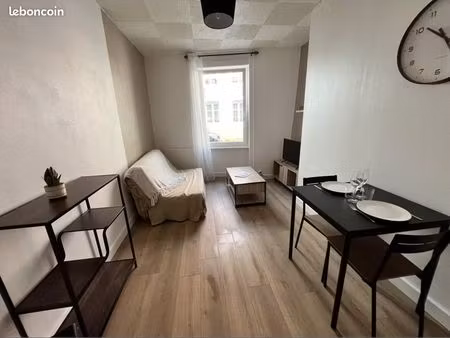 t2 meublé – hyper centre cherbourg