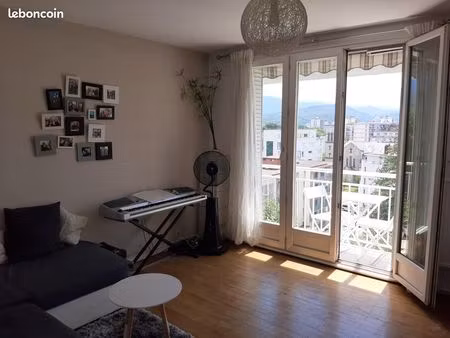 appartement meublé en dernier étage