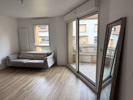 t3 meublé standing 65 m² - loggia + parking + ascenseur