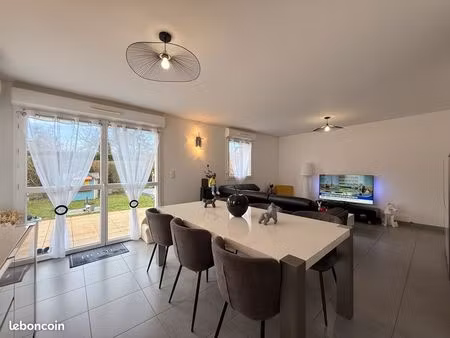 maison 3 pièces 69 m²