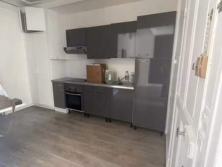 la ciotat - grand t2 - cuisine équipée