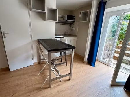 a louer studio meublé