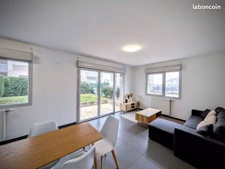 appartement 2 pièces 51 m²