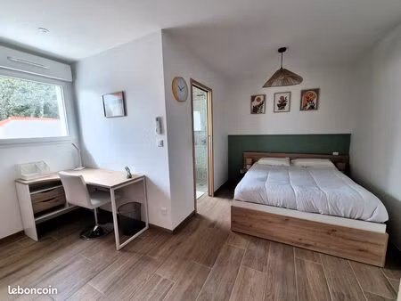 location studio neuf 21m2