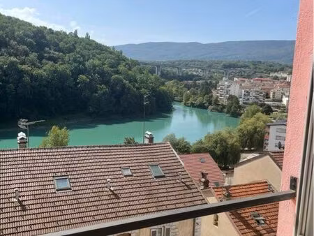 appartement 3 pièces lumineux et fonctionnel