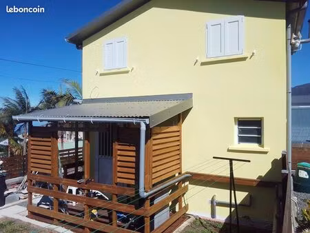 loue petite maison meublée de type f2 bis piton hyacinthe