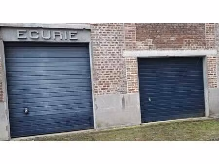 2 garages a vendre