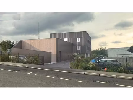 location locaux professionnels 0 pièces 1200 m² à cesson-sevigne (35510)  13 750 €
