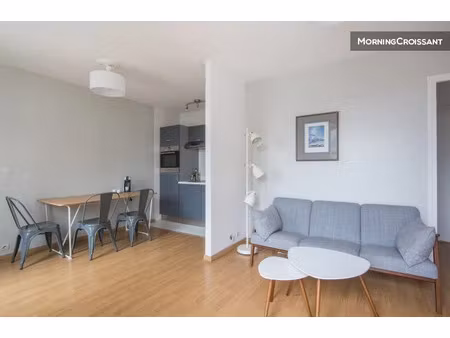 location meublée appartement 2 pièces 40 m² à paris 7ème (75007)  2 550 €