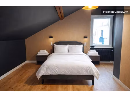 location meublée maison 4 pièces 88 m² à bergerac (24100)  1 350 €