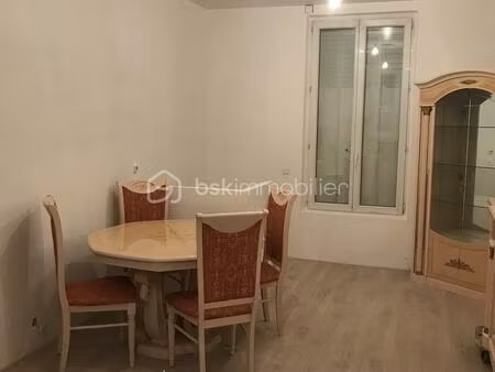 immeuble mixte de 107 m² à malakoff