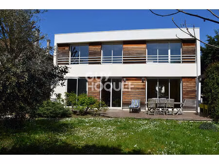 maison chatou 7 pièces à 15 mn du rer à pied